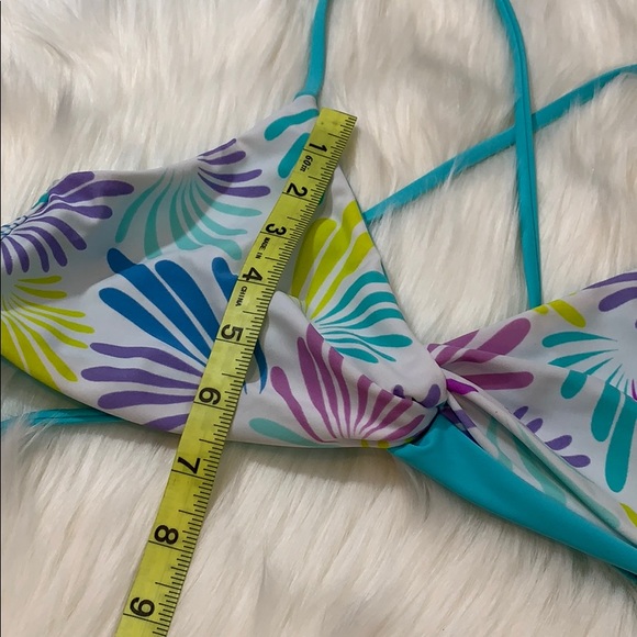 NWOT Lands end Reversible Swim top - Picture 8 of 9